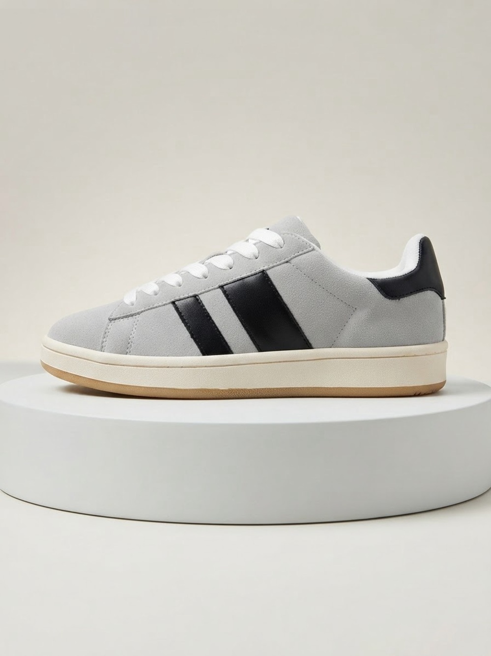 Madden Girl Light Gray and Black Low-Top Sneakers